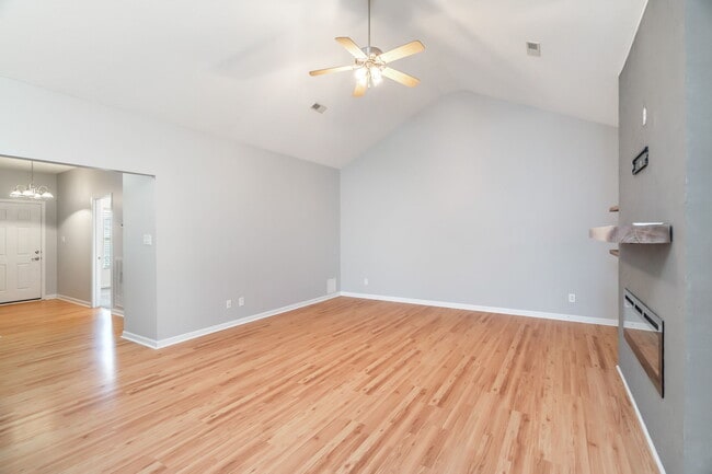 Building Photo - 7028 High Alpine Ln