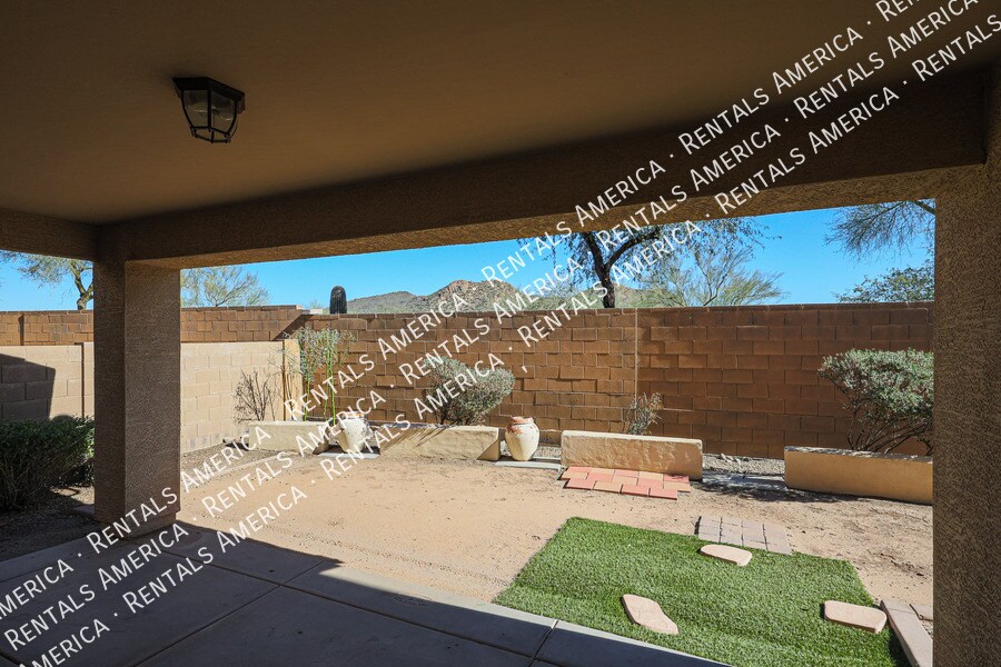 Building Photo - 35005 N 30th Dr