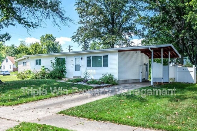 Building Photo - 1225 Thrush Ln