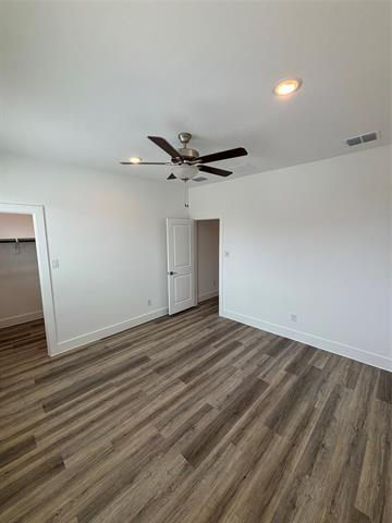 Building Photo - 1605 Creekside Dr