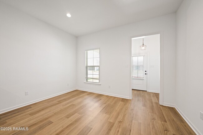 Building Photo - 218 Peppercorn Wy