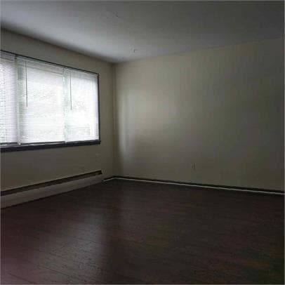 Interior Photo - Fremont 3600