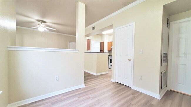 Building Photo - 3700 Castle Pines Ln