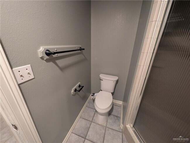 Building Photo - 19 La Cantera St