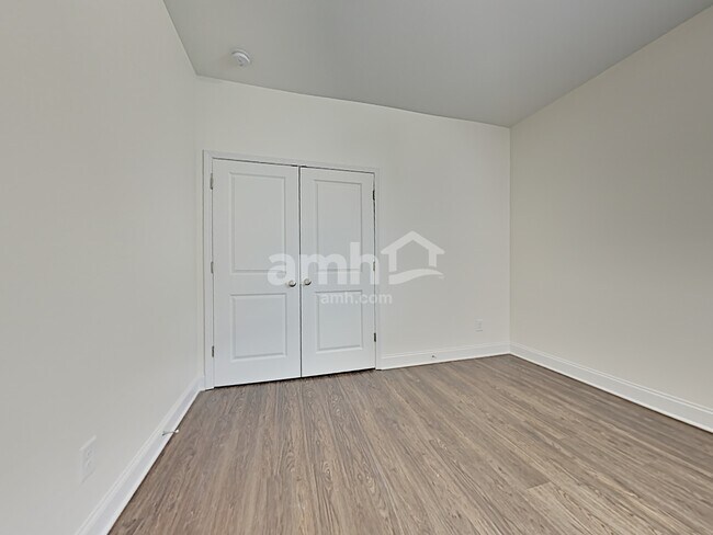 Building Photo - 109 Pullen Dr