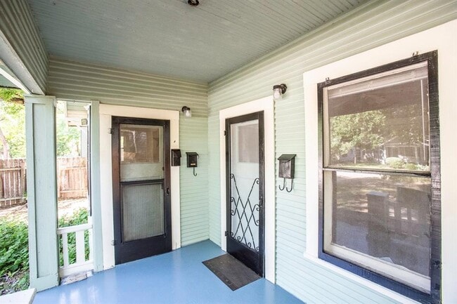 Building Photo - 4205 Avenue B