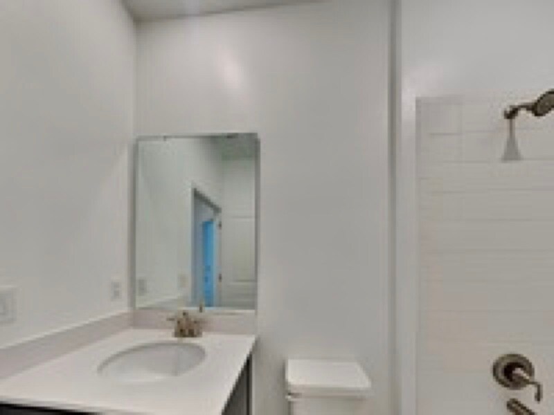 Building Photo - 1609 Sourwood Dr