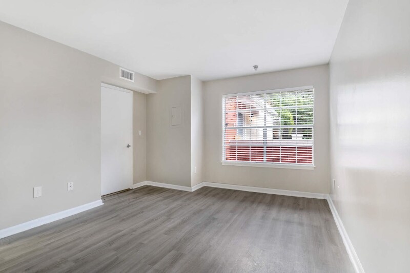 Building Photo - 1125 Crystal Way