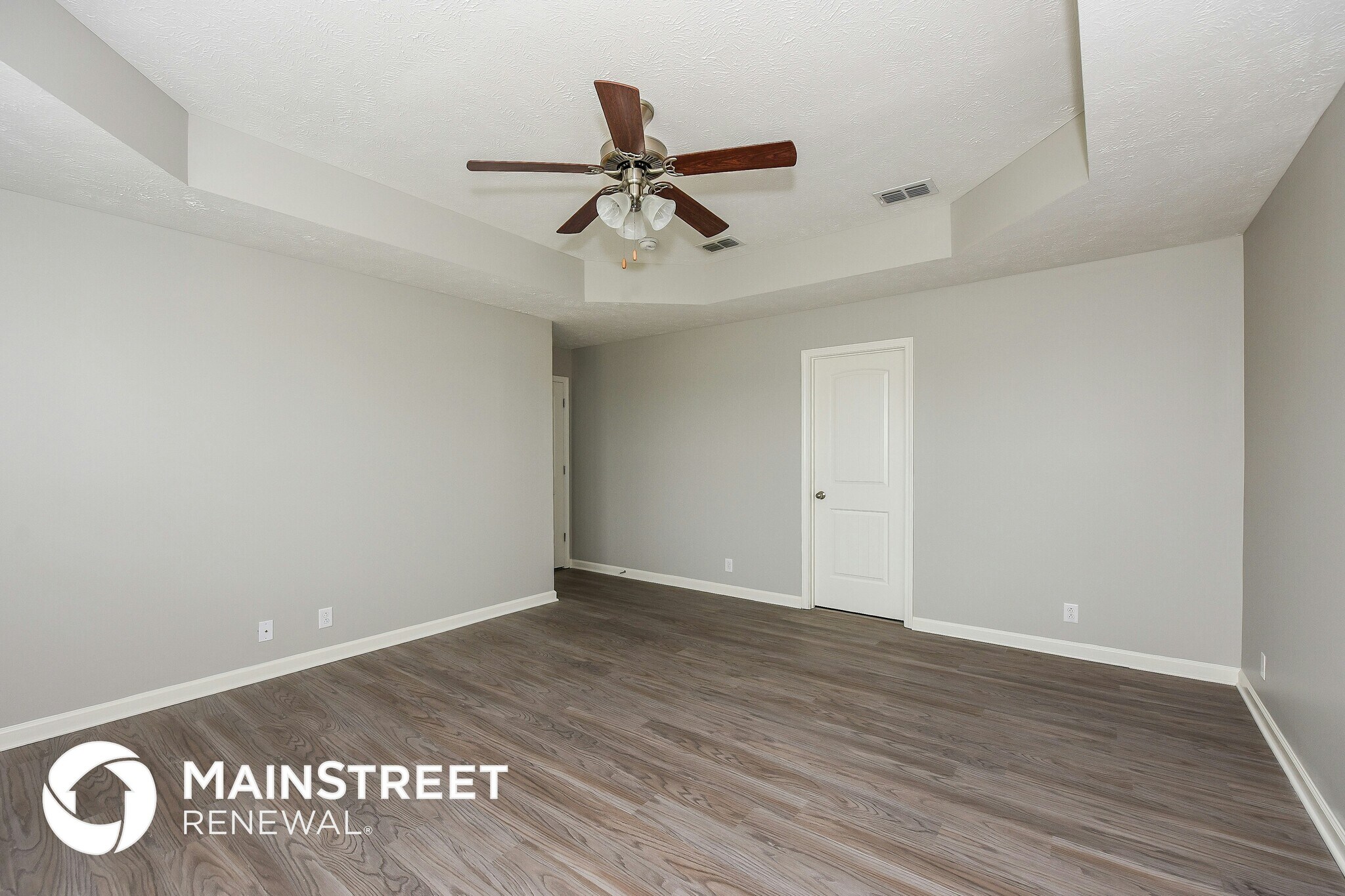 Building Photo - 3372 Tourmaline Dr