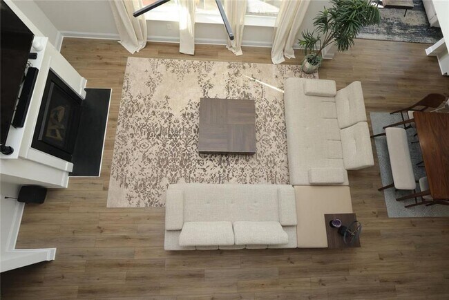 Building Photo - 451 Carmichael Cir