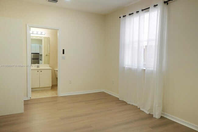 Building Photo - 2469 SW 153rd Pass