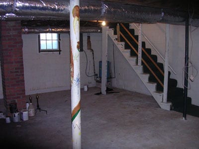 Building Photo - Nice Brick Ranch-Style House located across from Lowes in Sylva- 3BD/2BA $1800 a month available ...