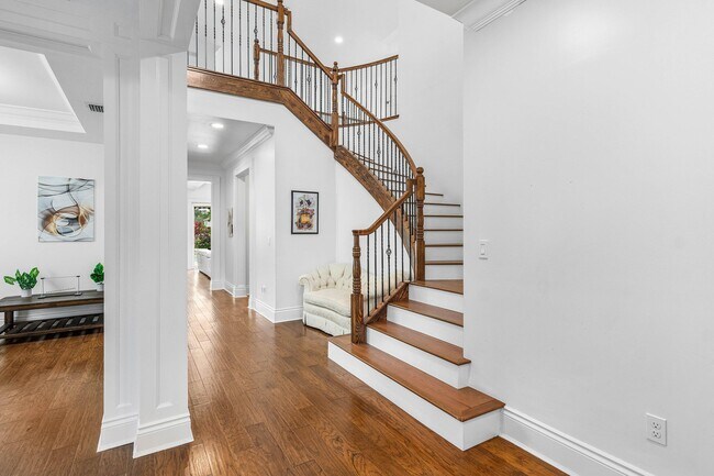 Building Photo - 9460 Wrangler Dr