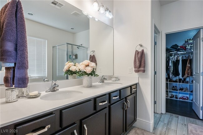 Building Photo - 276 Kindly Way