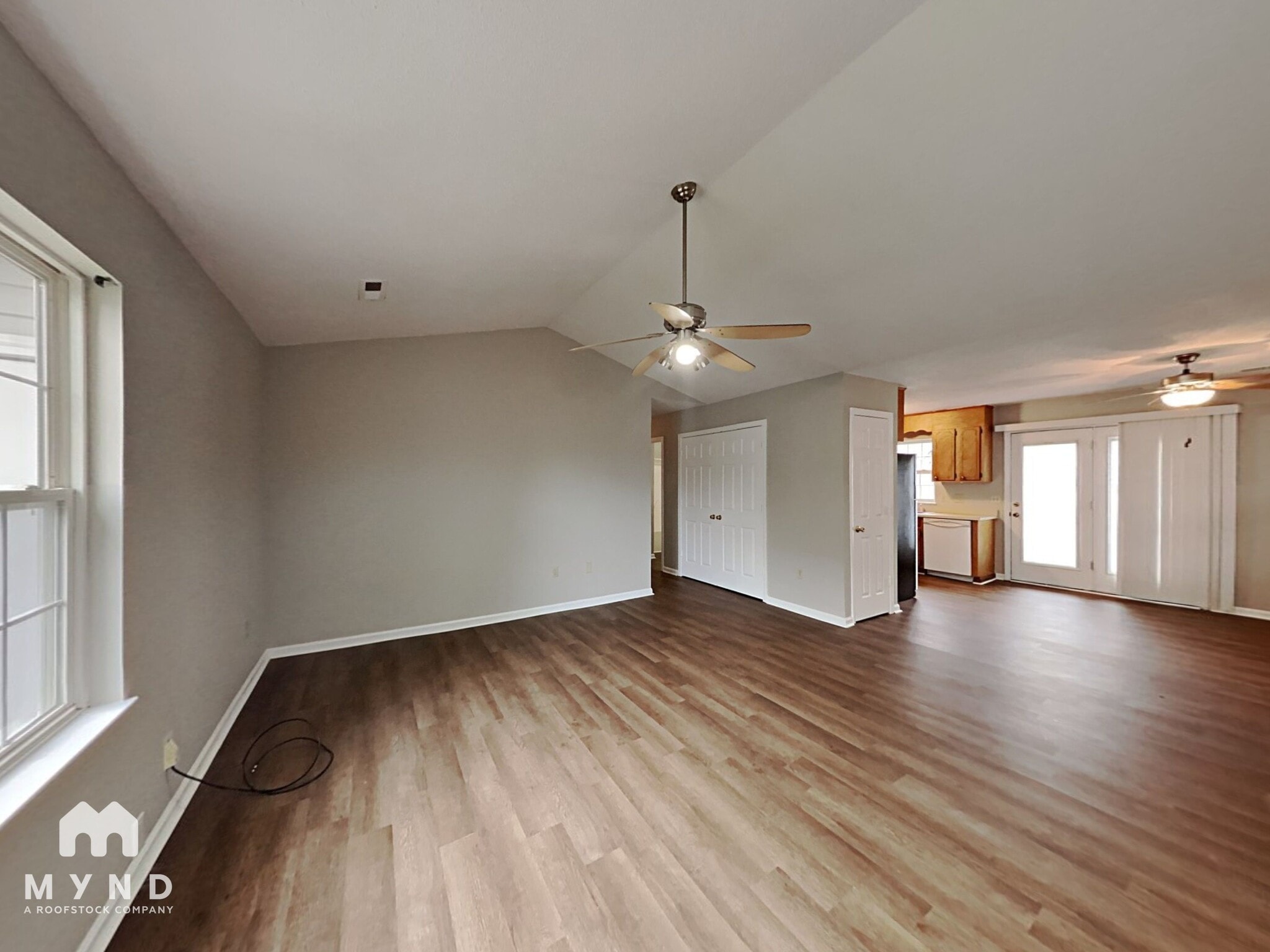 Building Photo - 545 Newell St NW