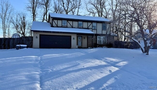 Primary Photo - 7994 Northwood Dr