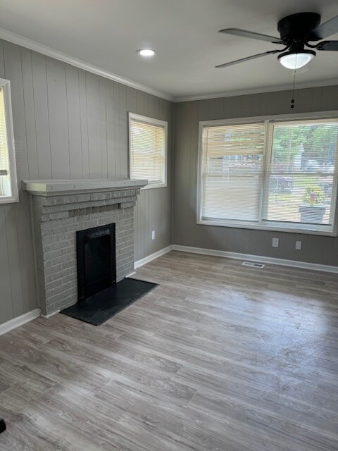 Building Photo - 505 E Washington Ave