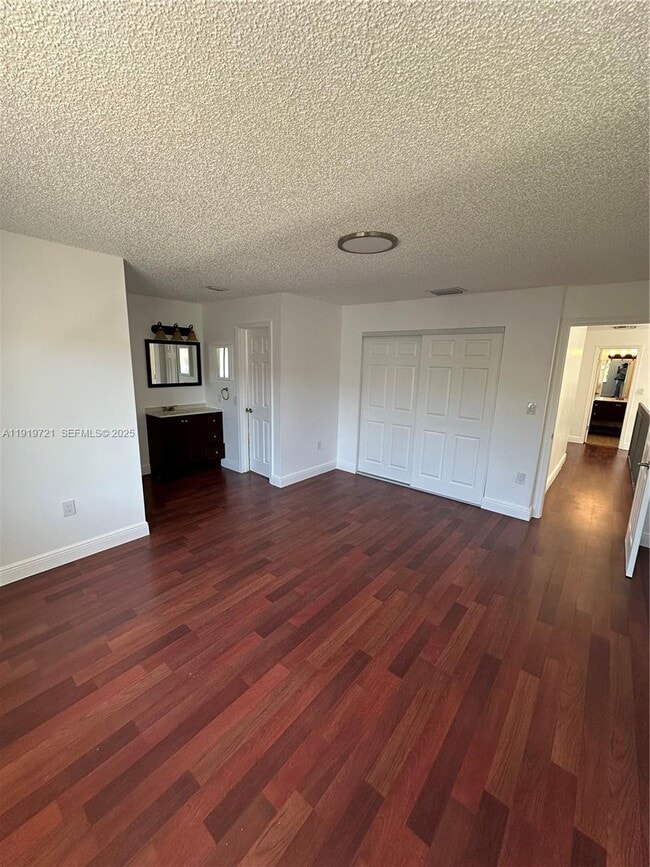 Building Photo - 1281 SW 124th Ct