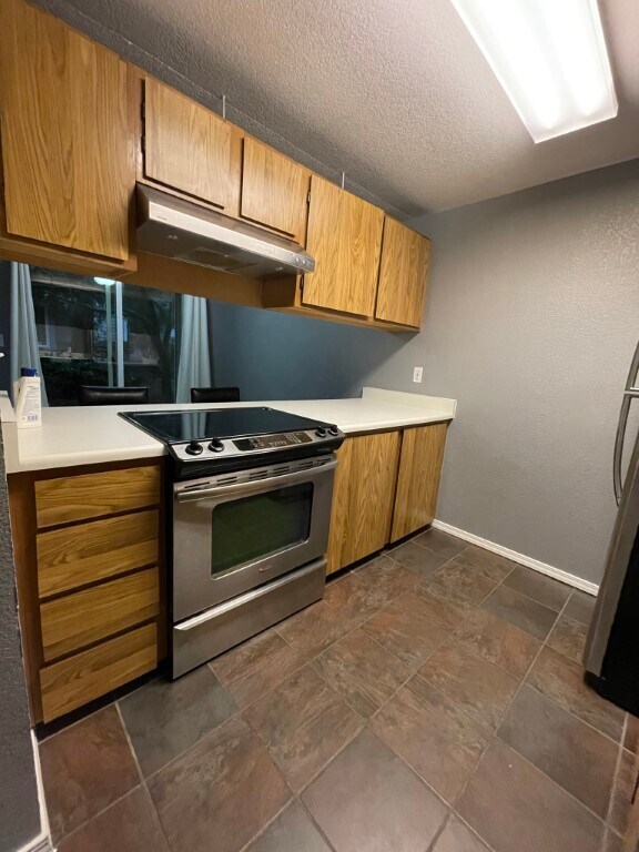 Building Photo - 19853 25th Ave NE