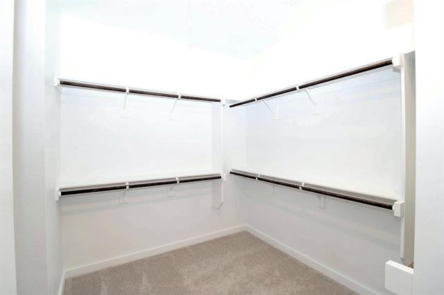 Building Photo - 330 Fire Rock Dr