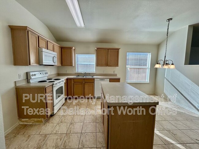 Building Photo - 1717 Wind Dancer Trail