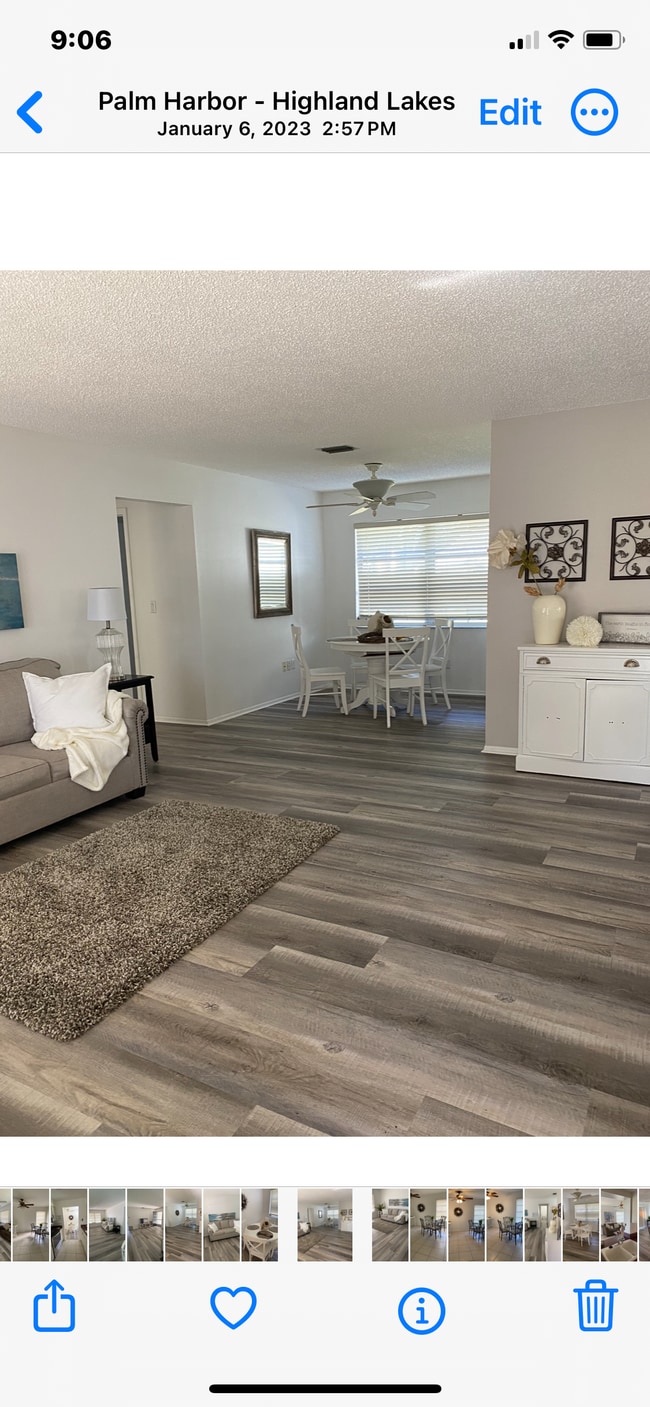 Building Photo - 1305 Woodstock Dr