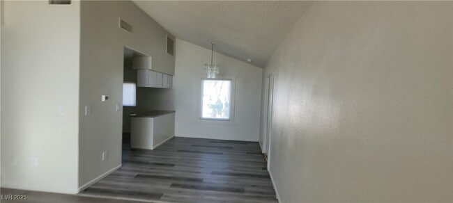 Building Photo - 2784 Belcastro St