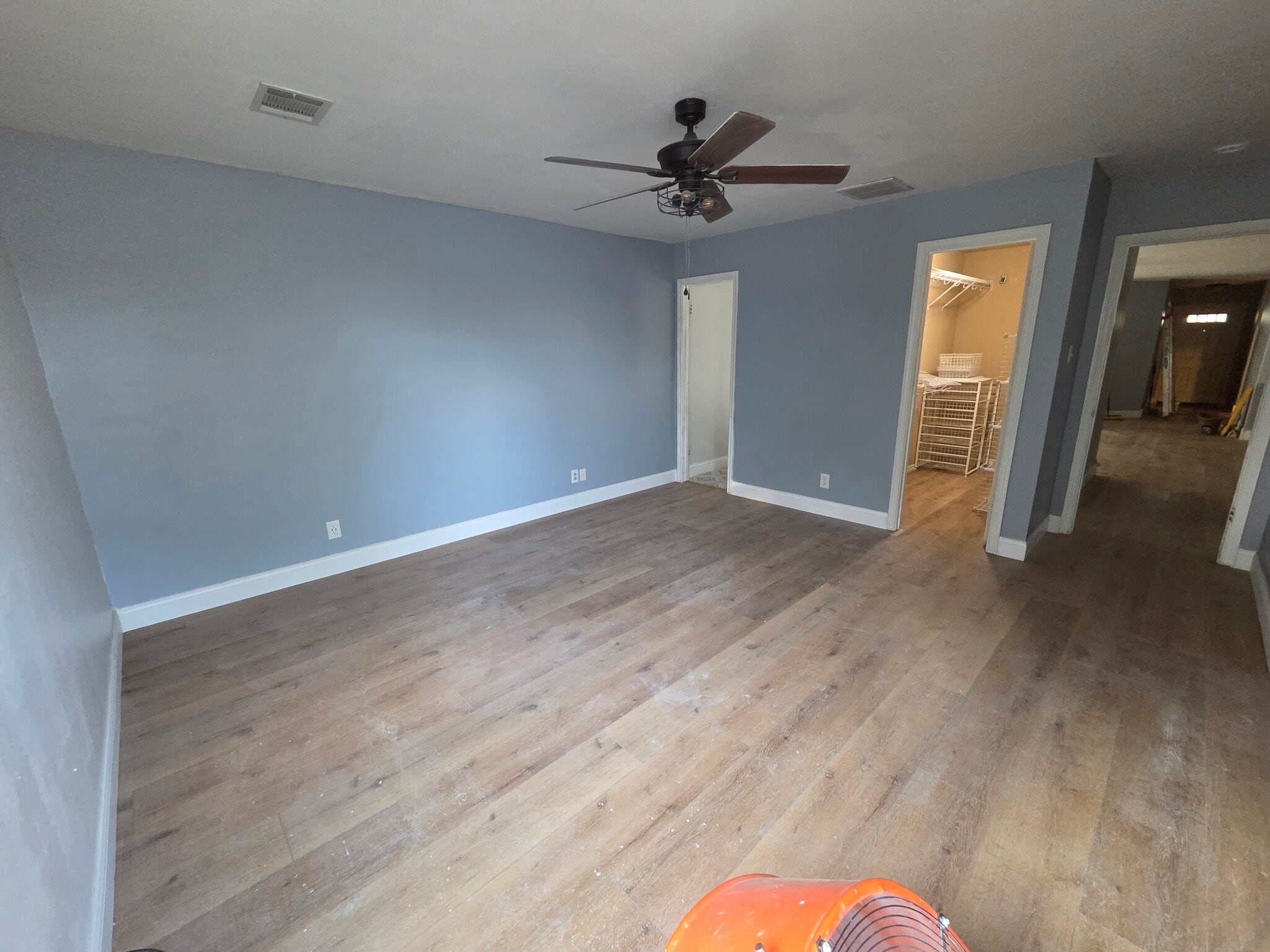 Building Photo - 8826 Fernbrook