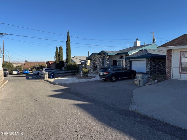 Building Photo - 4124 Edgar Park Ave