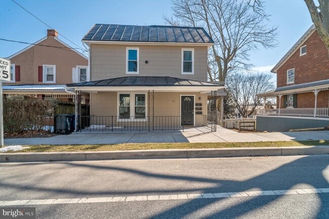 Building Photo - 81 Liberty St