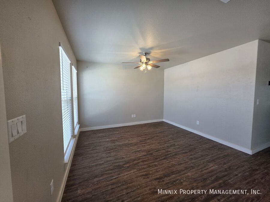 Building Photo - 7113 Black Butte