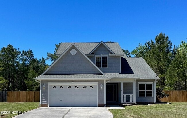 Primary Photo - 115 Navy Blue Dr