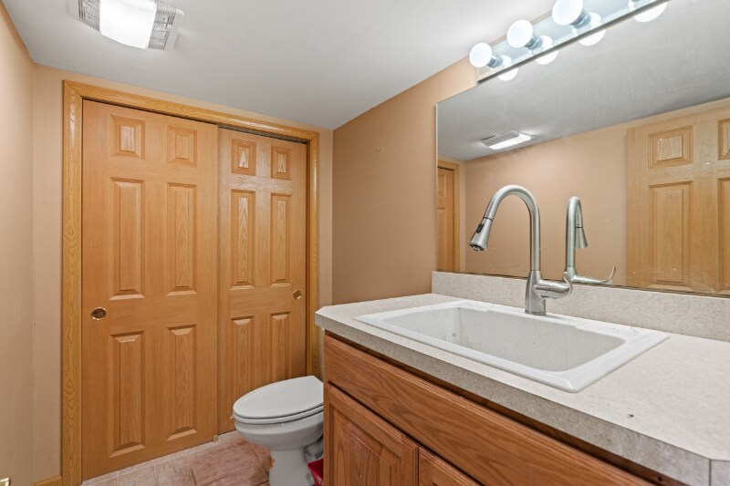 Building Photo - 259 Grand Ridge Rd