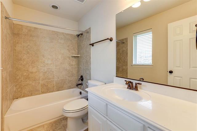 Building Photo - 419 Rio Grande Dr