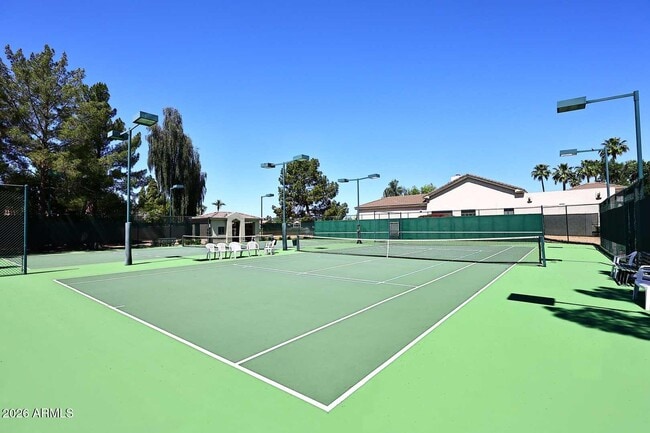 Building Photo - 8334 E Jenan Dr