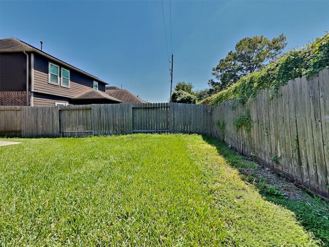 Building Photo - 15315 Signal Ridge Way
