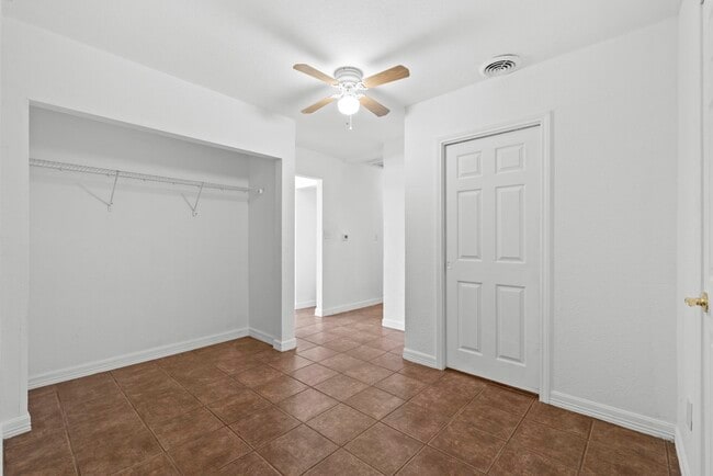Building Photo - 5311 Perry Ave