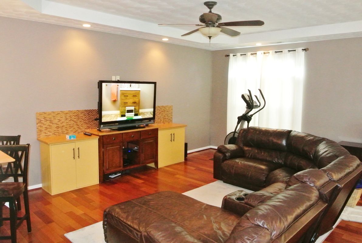 Building Photo - 2621 Meckley Ct