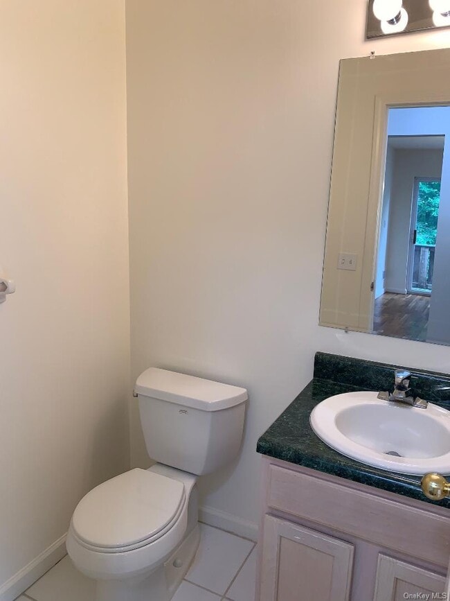 Building Photo - 106 Arlington Ct