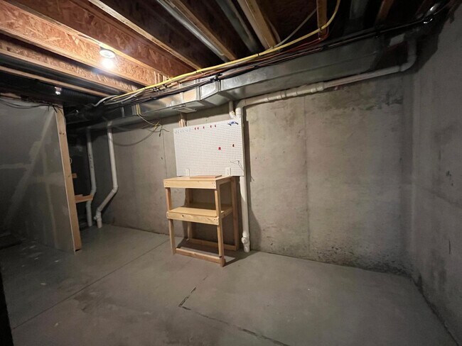Building Photo - Beautiful single-family home in Berthoud!