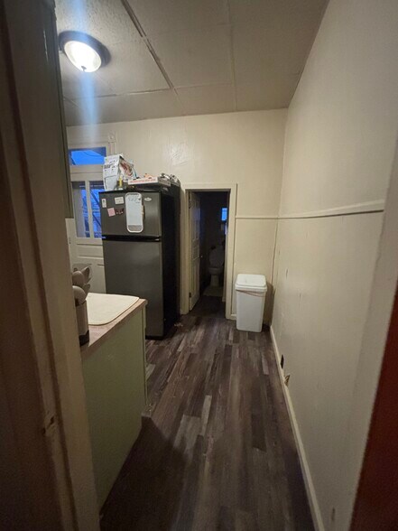 Building Photo - 127 N 14th St