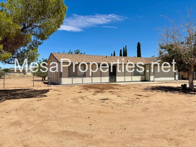 Primary Photo - 21150 Nandina St