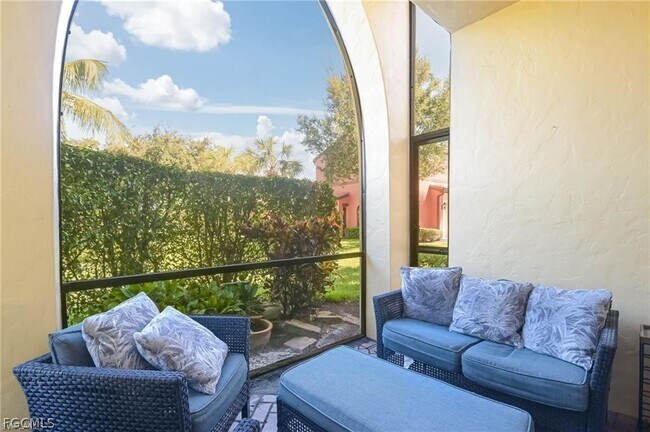 Building Photo - 11945 Alegria St