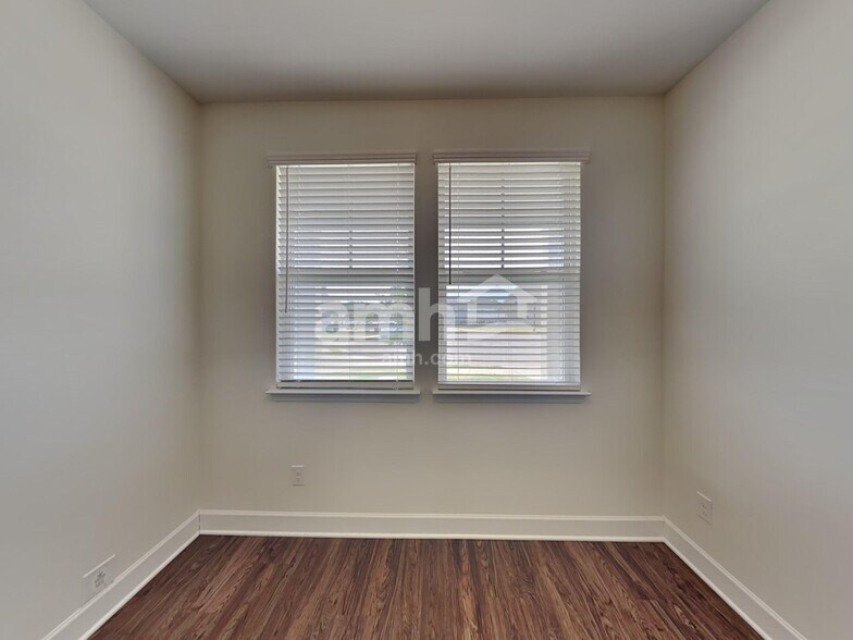 Building Photo - 4312 Spregan Way