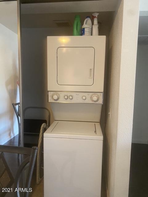 Building Photo - 5877 N Granite Reef Rd