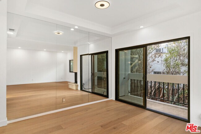 Building Photo - 234 S Tower Dr