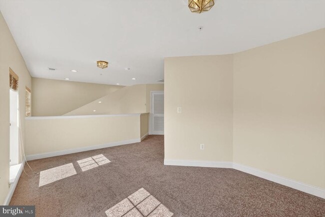 Building Photo - 13210 Rabbit Chase Rd