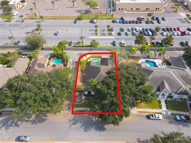 Building Photo - 32 S Cynthia St