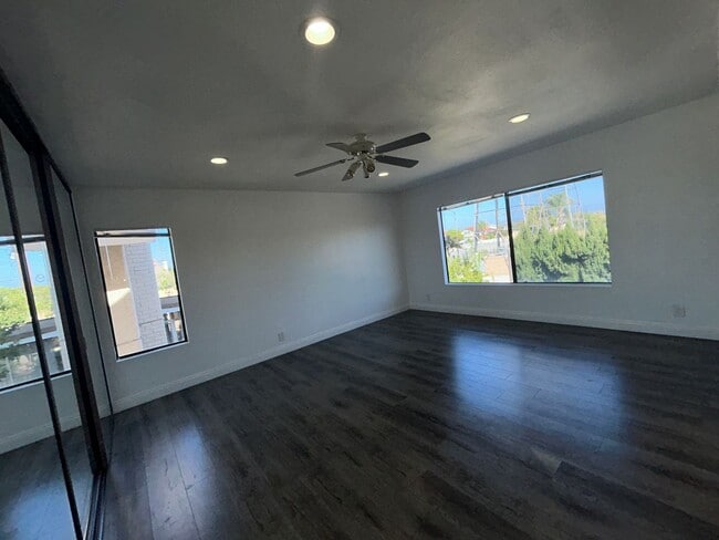 Building Photo - Spacious 4 Bed, 3 Bath for Rent - Westminster