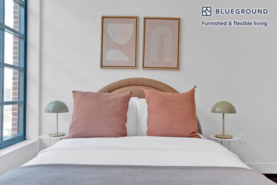 Building Photo - 770 Maine Ave SW